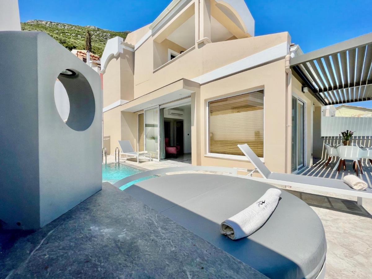 Luxury Villa Barbati Sun With Private Pool By Dadovillas מראה חיצוני תמונה